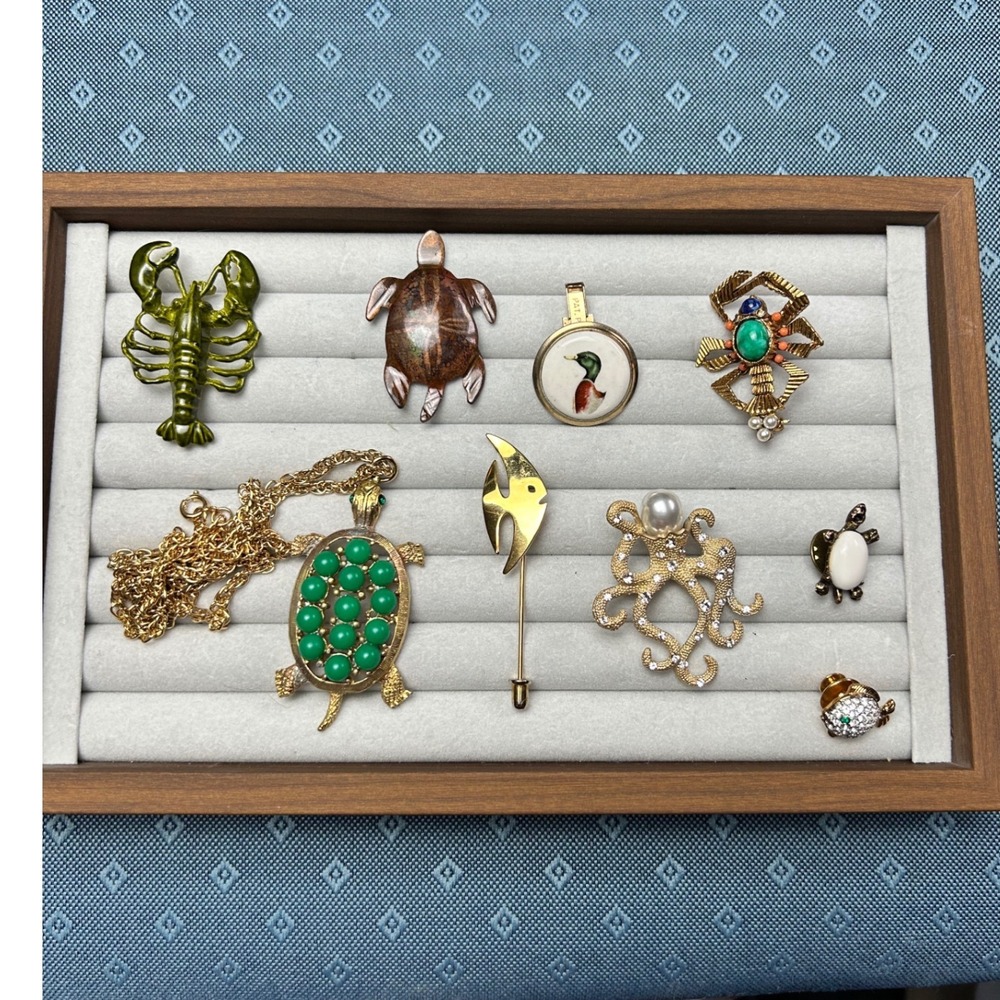 Animal Jewelry Lot Lobster Octopus Turtle Crab Fish Brooches Necklace Vintage